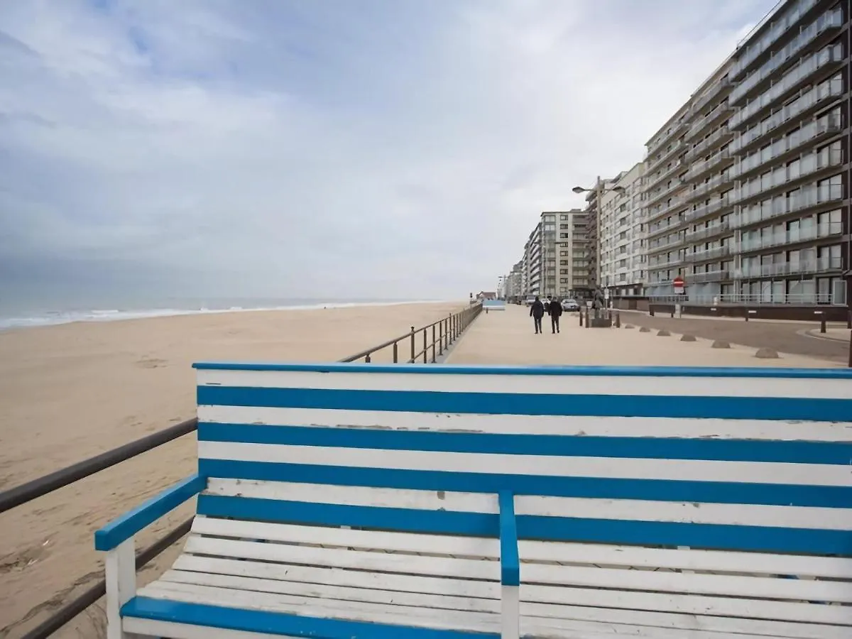 Apartment Canberra With Top Location On The Dike Middelkerke